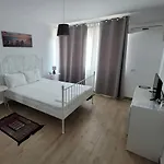Dvg Guest house